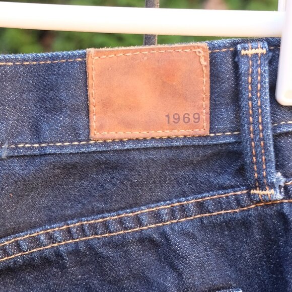 GAP Women's Selvedge Boyfriend Jeans - Dark Blue - Picture 4 of 6